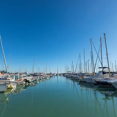 Frente Al Puerto Y Junto A La Playa Del Arenal Апартаменты